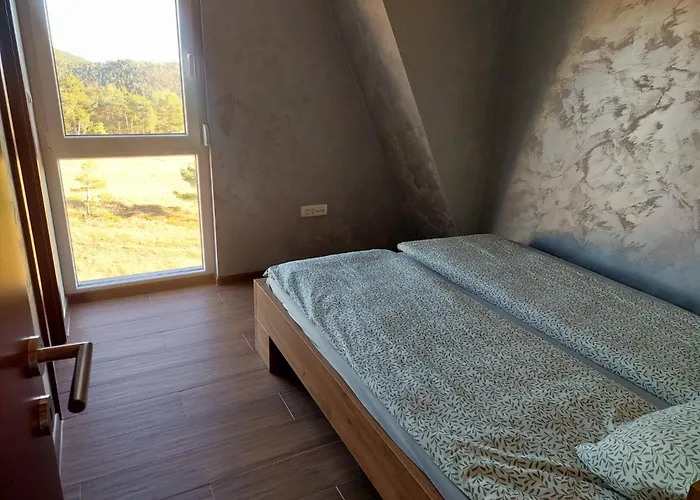 Divci Tron 9 아파트 *