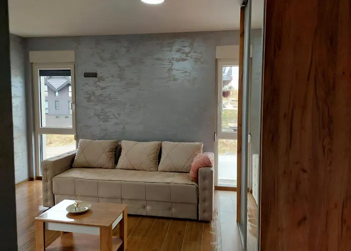 Divci Tron 9 아파트 *